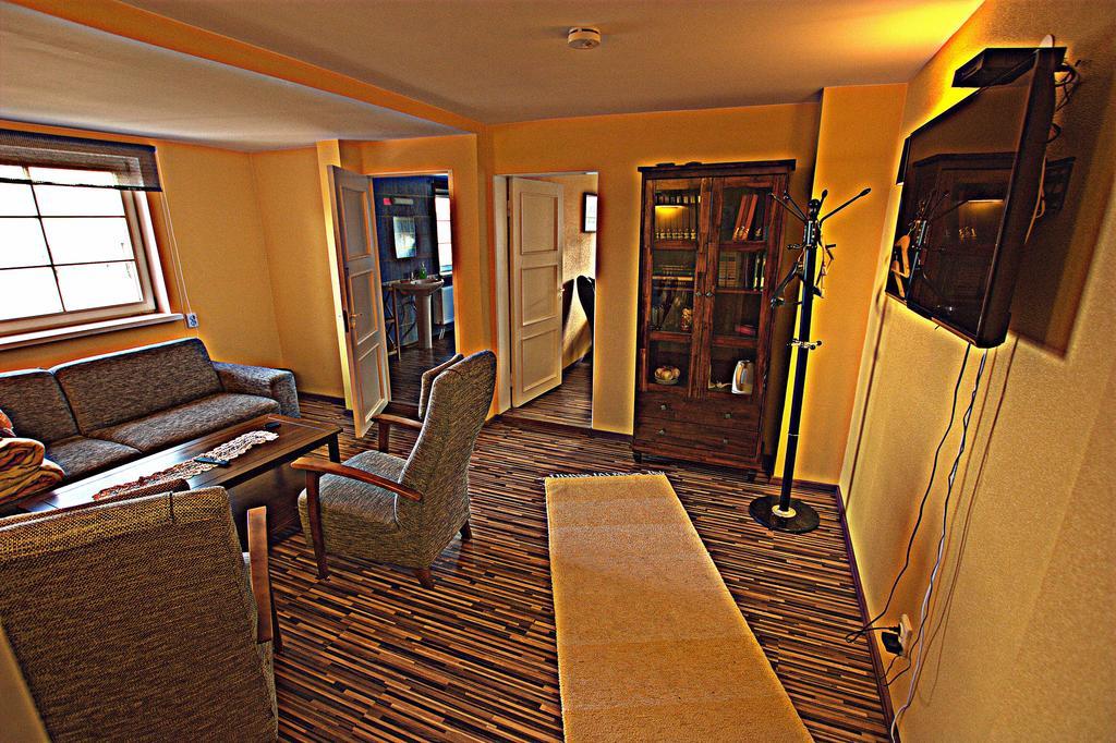Virulase Holiday Home Тойла Экстерьер фото